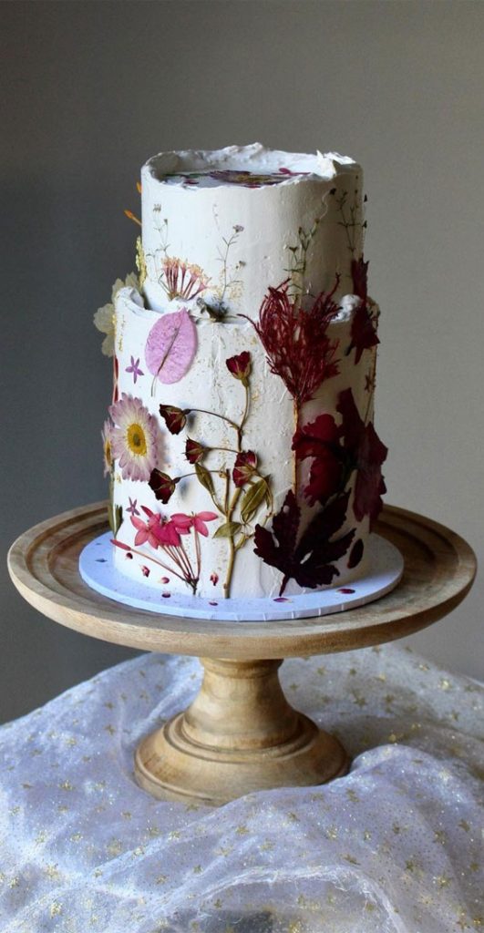 33 Edible Flower Cakes That Re Simple But Outstanding Edible Florals