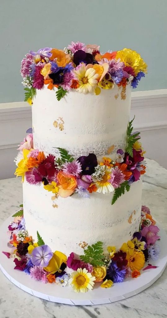 33 Edible Flower Cakes That Re Simple But Outstanding Simple Cake