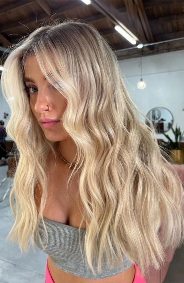 50 Cute Summer Hair Colours Buttery Blonde Soft Waves