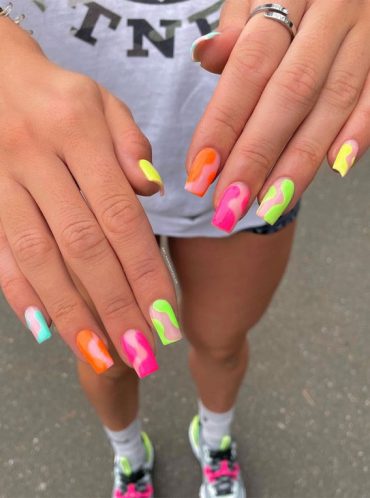 50 Fresh Summer Nail Designs Bright Colours Negative Space Nails