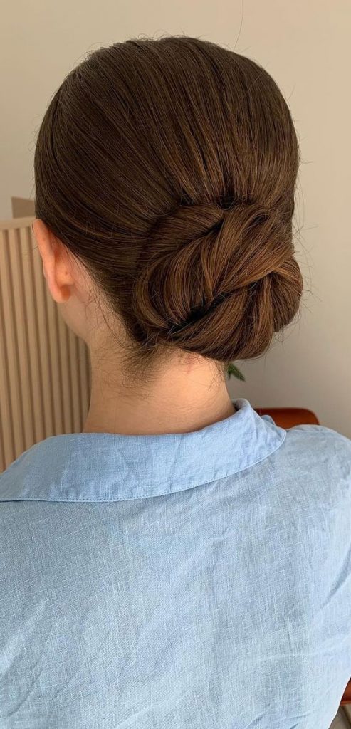 Classic Wedding Hairstyles That Never Go Out Of Style Dark