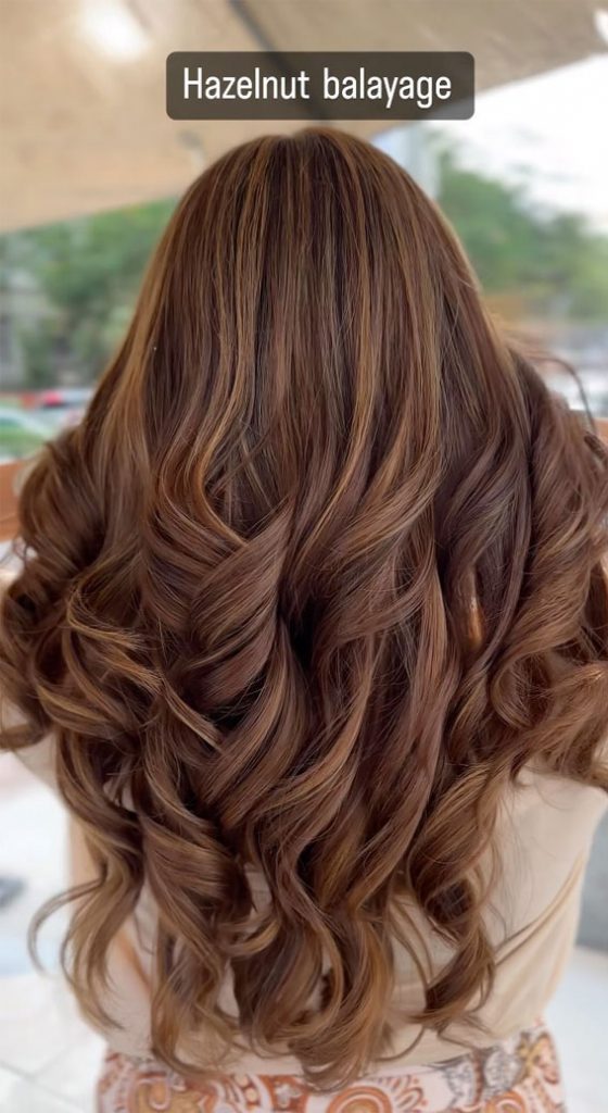 42 Stunning Autumn Hair Colour Ideas To Embrace The Season Hazelnut