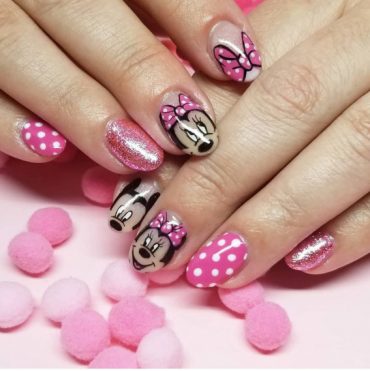 42 Mickey Mouse Minnie Mouse Nails Shimmery Pink Minnie Nails I