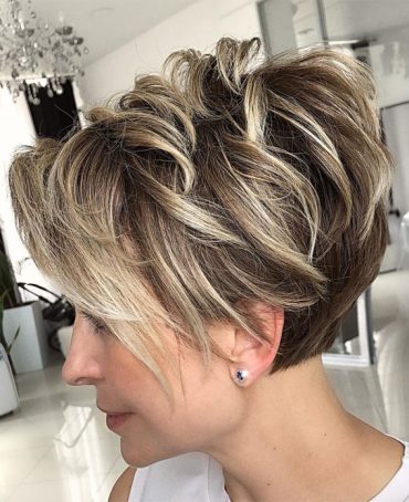 Cute Trendy Bixie Haircuts Blonde Highlighted Short Hair I Take