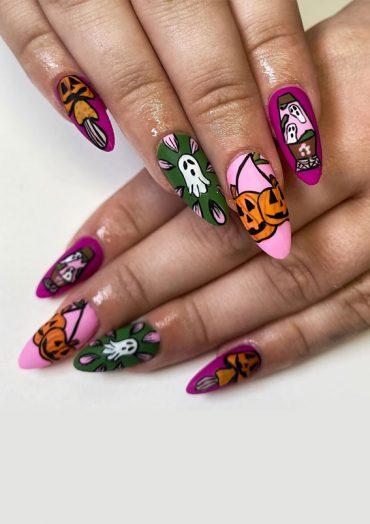 Enchanting Halloween Nail Art Ideas Groovy Green Pink Halloween