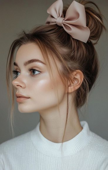 29 Cute Easy And Quick Hairstyles Easy High Bun With Blush Bow I