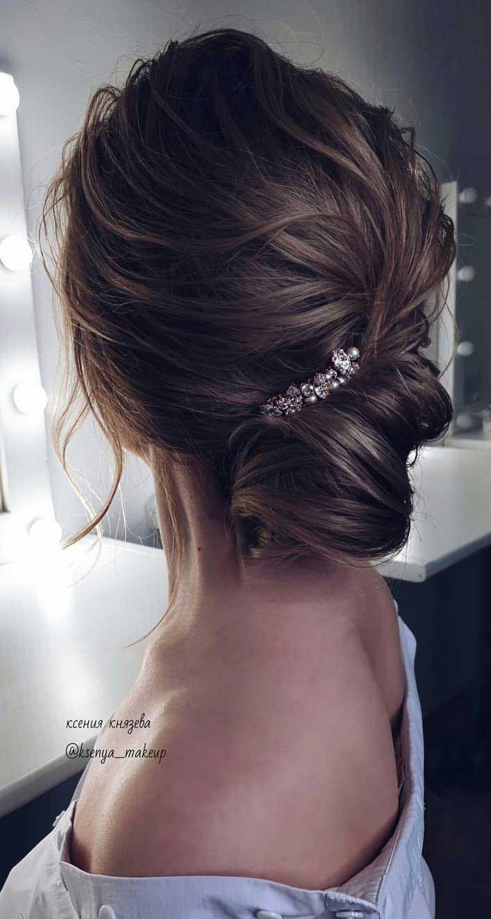The 8 Most Popular Wedding Hairstyles On Pinterest | SELF