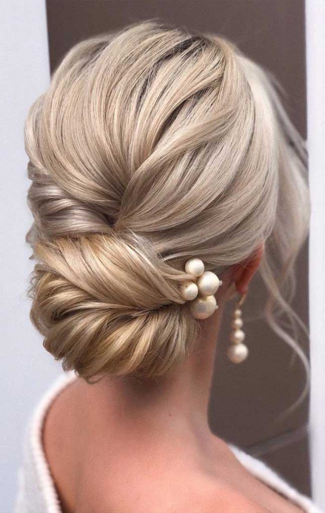 75 Romantic wedding hairstyles