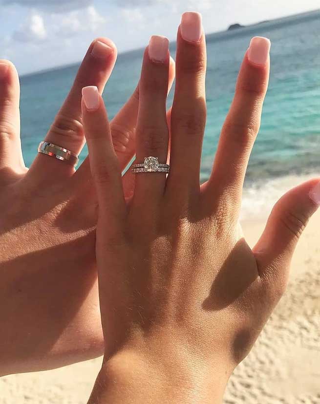 STUNNING GORGEOUS ENGAGEMENT RING | Engagement ring cuts, Engagement rings  halo princess cut, Future engagement rings