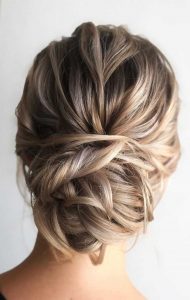 The best wedding hairstyles 2019