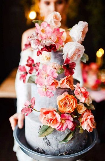 79 wedding cakes that are really pretty!