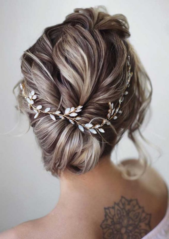 65 The most romantic wedding hairstyles 2019