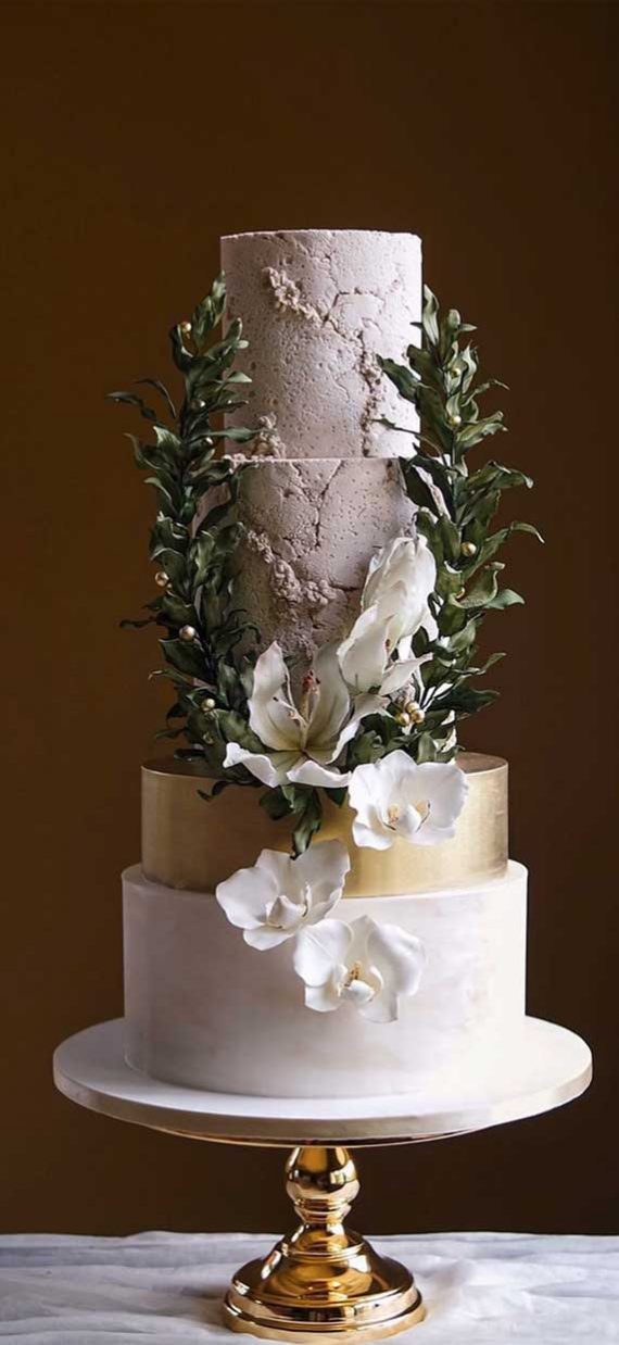 Amazing! These sculpture wedding cakes are works of art 19