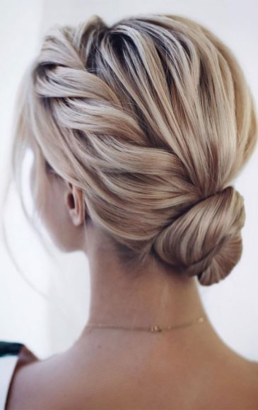 Bridal hairstyles that perfect for ceremony and reception - Twisted updo