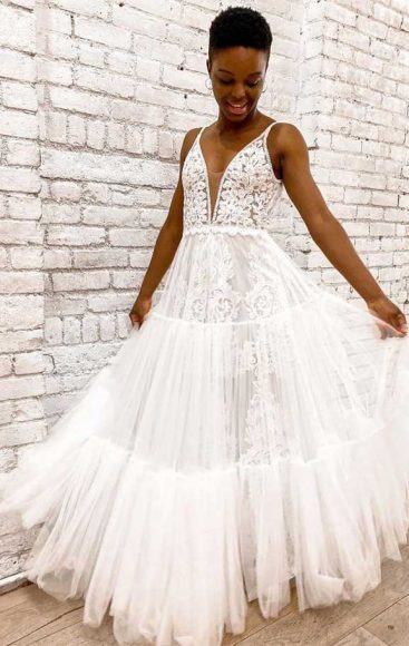 Unconventional Wedding Dresses For Unforgettable Weddings