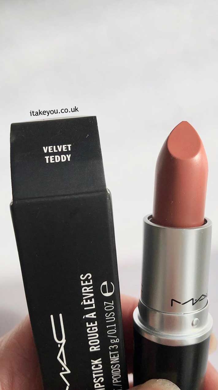 Velvet Teddy vs Politely Pink Mac Lipstick