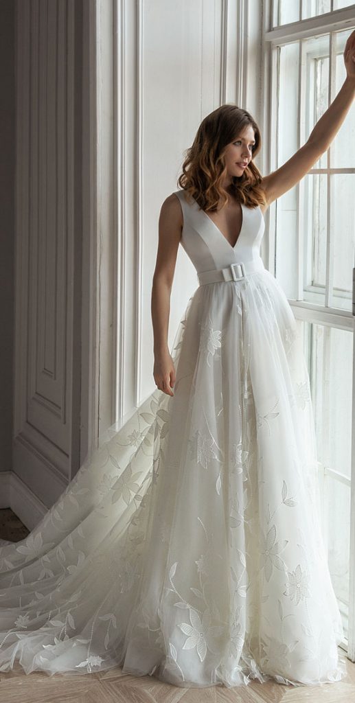 eva-lendel-wedding-dresses-less-is-more-2021-bridal-collection