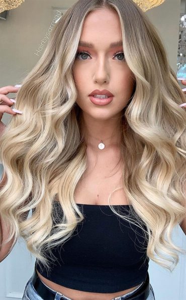 44 The Best Hair Color Ideas For Brunettes – Warm Blonde Waves