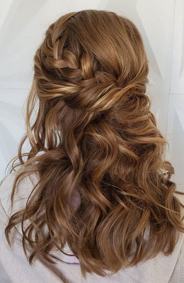 45 Beautiful half up half down hairstyles for any length : Braid meets