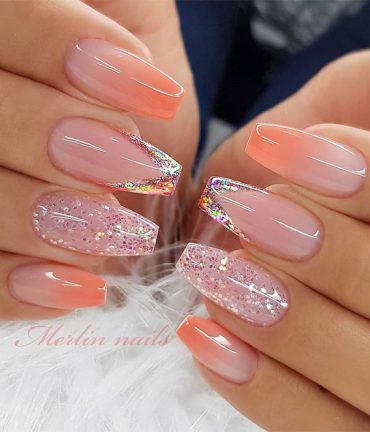 48 Most Beautiful Nail Designs to Inspire You – Ombre Coral and Glitter