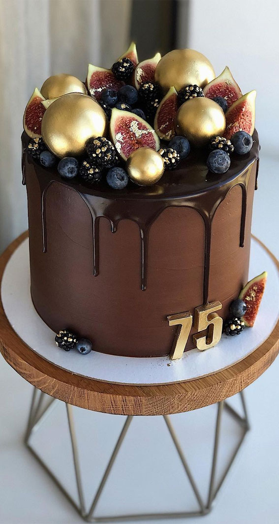 Details 135+ chocolate cake designs simple latest - in.eteachers