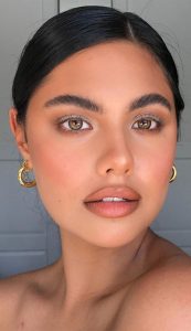 Glamorous Makeup Ideas For Any Occasion Glam Nude Makeup