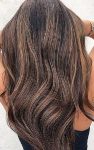 Best Hair Colours To Look Younger : Chocolate Caramel Swirl Hair Colour