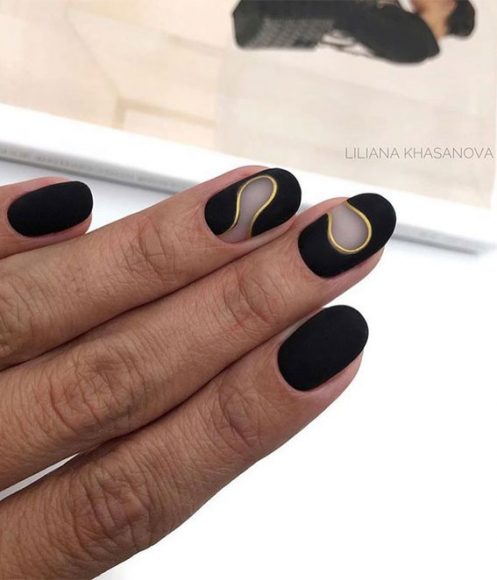 These Will Be the Most Popular Nail Art Designs of 2021 : Black and