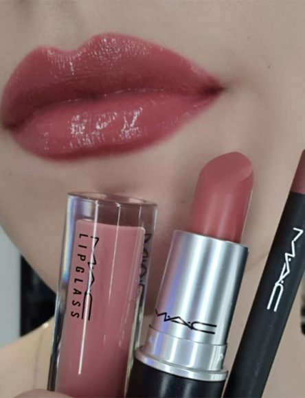 42 Mac Lipstick Swatches 2021 – MAC Firework It Lip Kit