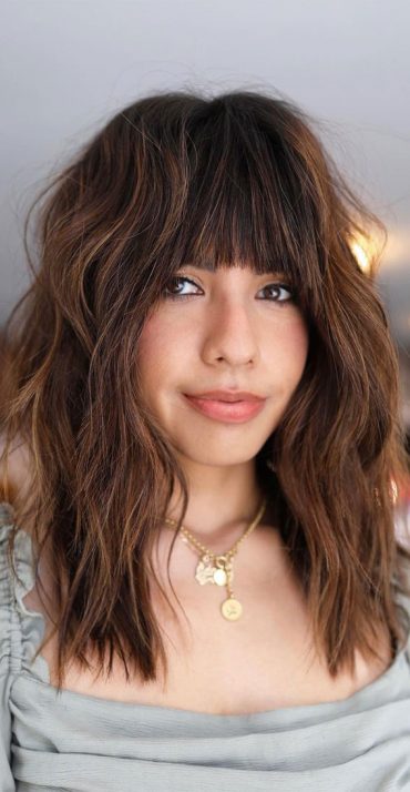 Cute Haircuts & Hairstyles with Bangs – Brunette Layered Haircut with bang