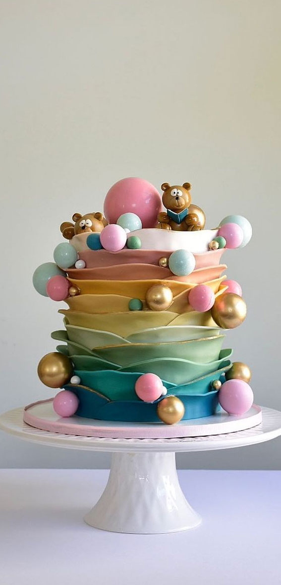 Buttercream Ruffle Tutorial | Ruffle cake, Fondant wedding cakes, Cake  decorating ideas unique