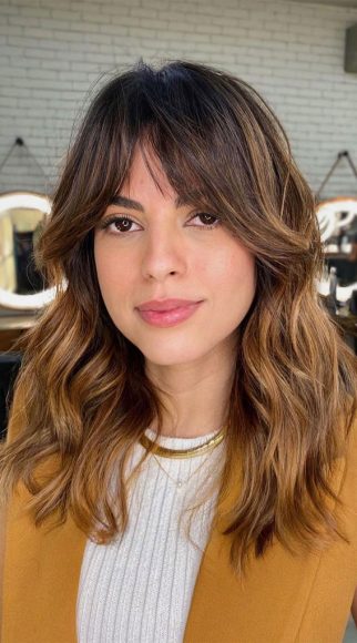 27 Caramel Hair Color Ideas : Boho Balayage Shaggy Haircut