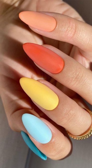 32 Hottest & Cute Summer Nail Designs : Bright summer colours