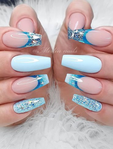 32 Hottest & Cute Summer Nail Designs : Glitter blue & Blue Gel Nails