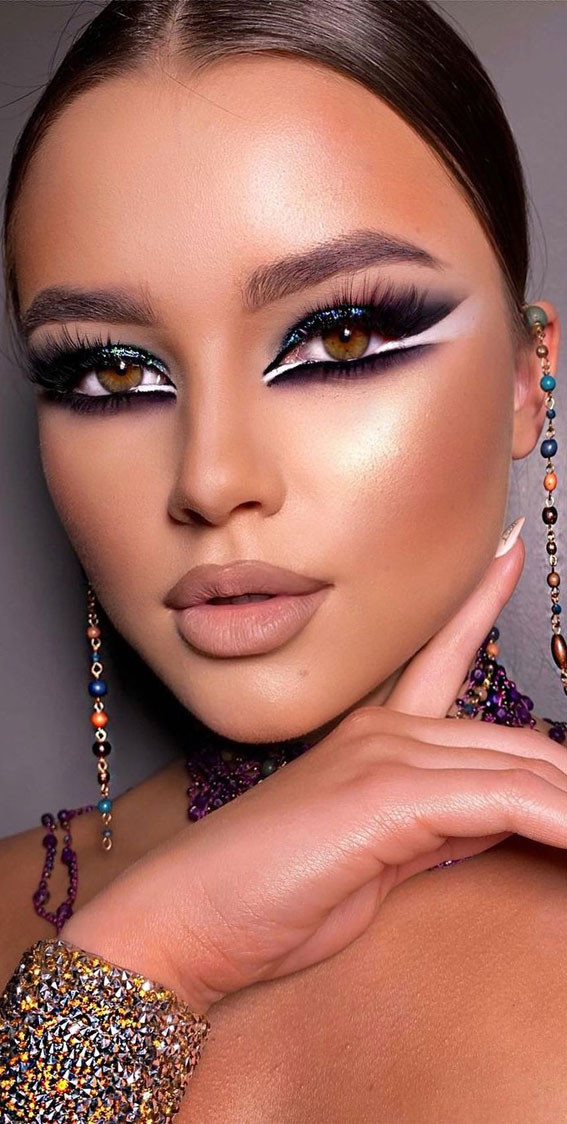20 Cool Makeup Looks And Ideas For 2021 Makeup Look For Blue Eyes