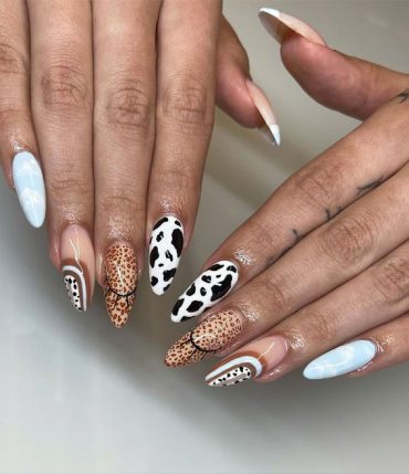 28 Trendy Brown Nail Designs 2021 : Mix n Match Animal Print Nail Art