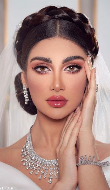 29 Glamorous Wedding Makeup Glam Bridal Makeup For Brown Eyes 