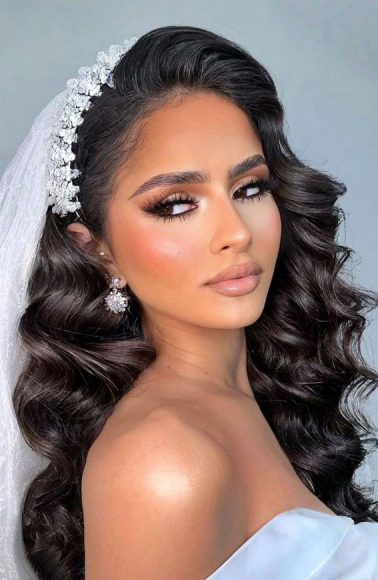 29 Glamorous Wedding Makeup Smokey Glam Bridal Makeup