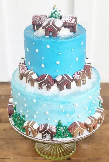 Pretty Christmas Cake Ideas For Your Festive Holiday Table : Ombre Blue ...