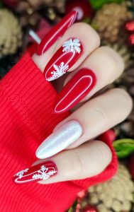 30+ Christmas and Holiday Nail Designs for Every Taste : White ...