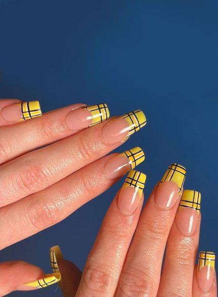 Cute Plaid Nail Designs For Autumn 2021 Yellow Plaid Tip Nails