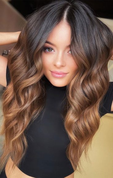 38 Best Hair Colour Trends 2022 That'll Be Big : Chocolate & Caramel Melt