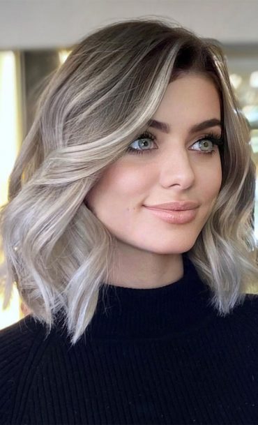 38 Best Hair Colour Trends 2022 That'll Be Big : Blonde Lob Length with ...