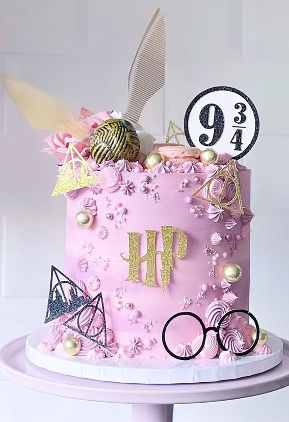 30 Harry Potter Birthday Cake Ideas : Hufflepuff Themed Cake