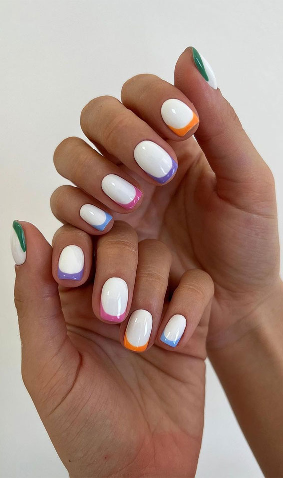 50 Trendy Summer Nail Colours & Designs : Pink and White Short Nails