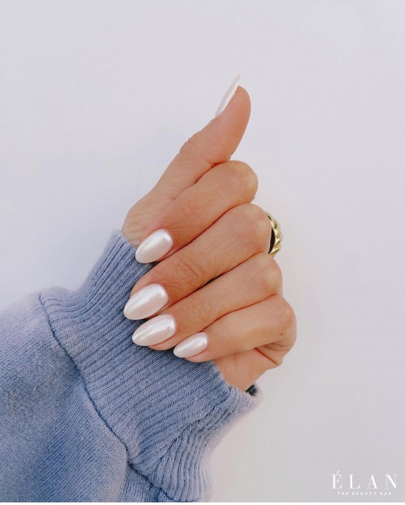 Hailey Bieber Pearl Nails Glazed Donut Patterned Press on Nails