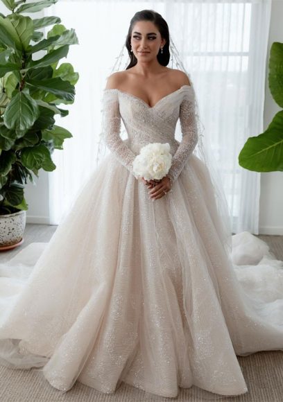 50 Wedding Dresses With Breathtaking Details Layered Fine Tulle Gown 4228