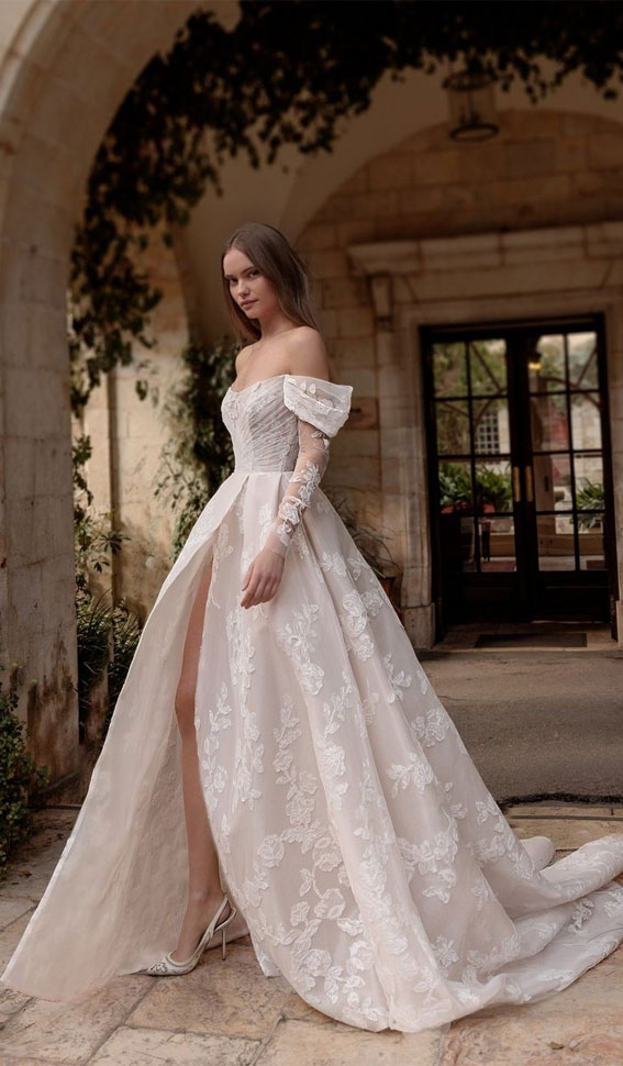 https://www.itakeyou.co.uk/idea/wp-content/uploads/2022/07/wedding-dress-68.jpg