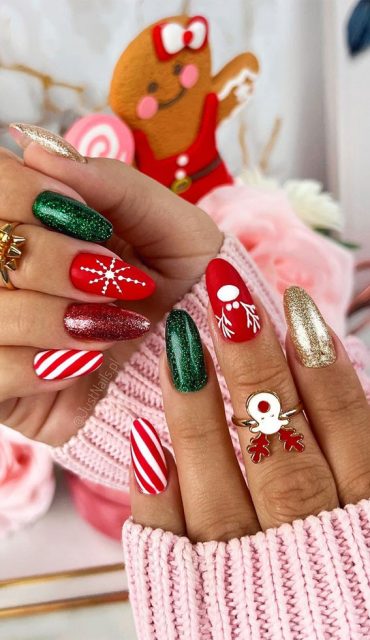 50 Festive Holiday Nail Designs And Ideas Mix N Match Traditional