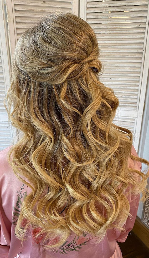 prom hair down styles curly